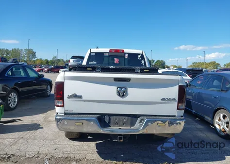 2018 Ram 1500 from USA, damaged, VIN 1C6RR7GG1JS228966